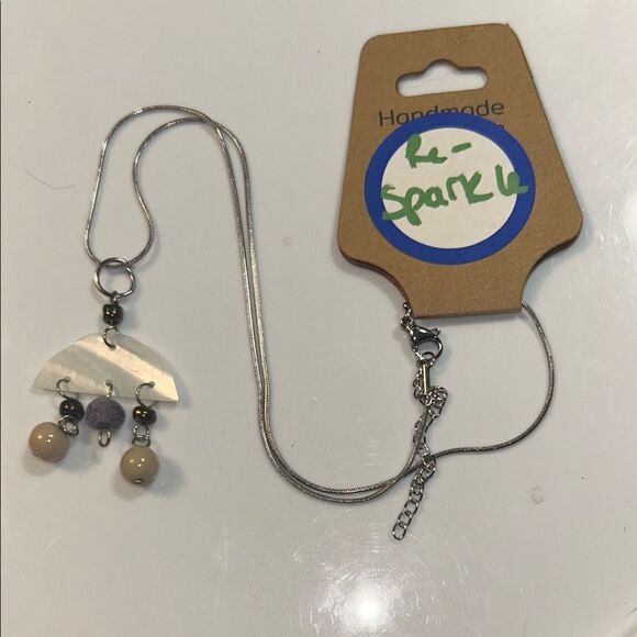 Silver and Cream Handmade Necklace - Picture 1 of 2